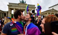 德国政府提出禁止“治疗同性恋”的法案