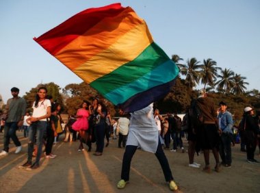 【印度法院呼吁全面改革，尊重LGBT】