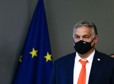 【荷兰首相警告匈牙利总理，尊重LGBT+否则退出欧盟】