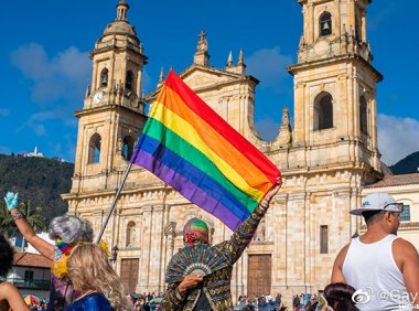 【非二元性别者变更身份证被拒哥伦比亚法院判决政府败诉】